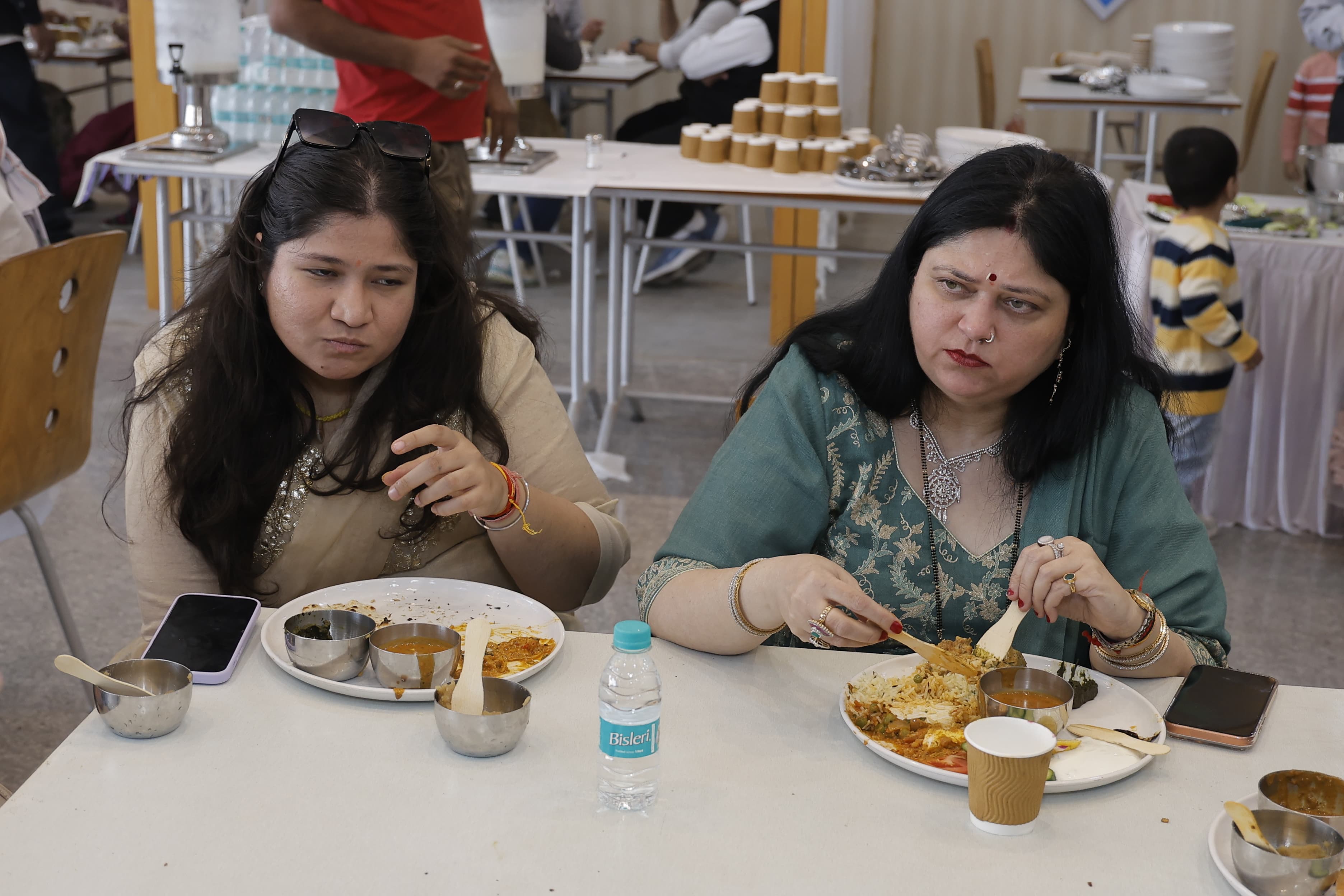 Dolphin Fun & Food interior pic-33.jpg